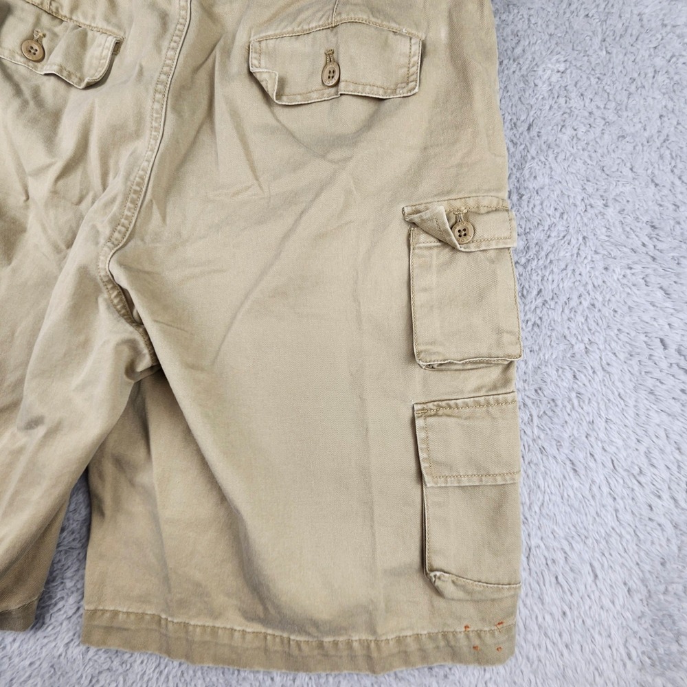 IZOD Cargo Shorts Mens 38 Khaki Tan Cotton Casual Utility Outdoor Hiking Camping - Picture 7 of 9